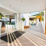 Hotel Sunny Days