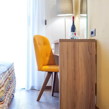 Hotel Sunny Days 4*