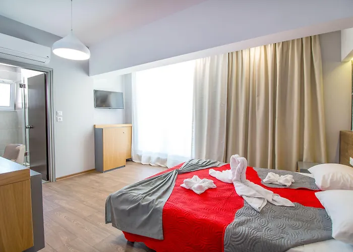 Sunny Days Hotel 4*
