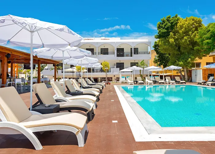 Sunny Days Hotel 4*