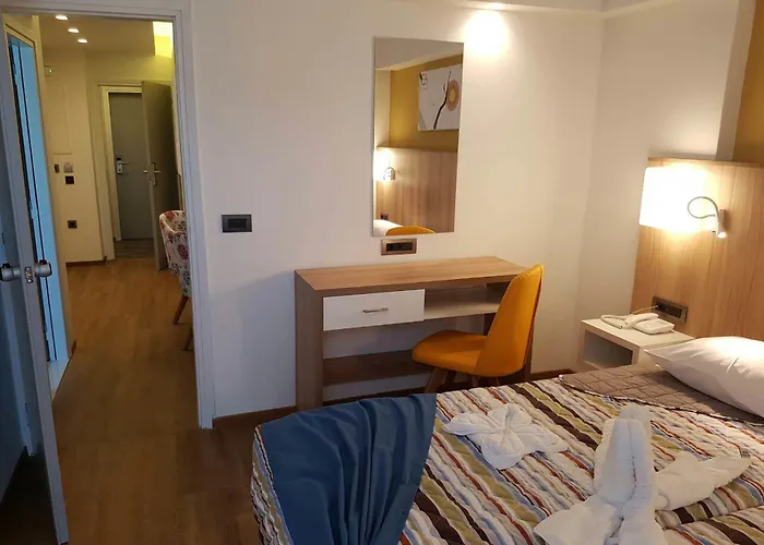 Sunny Days 4* Ixia (Rhodes)