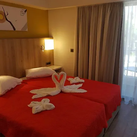 Sunny Days Hotel 4*