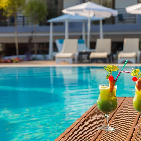 Sunny Days Hotel 4*