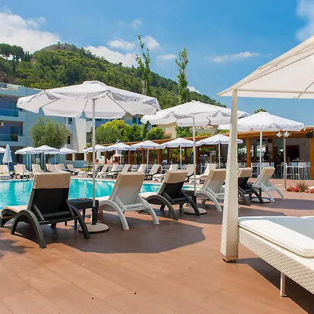 Sunny Days 4* イキソス