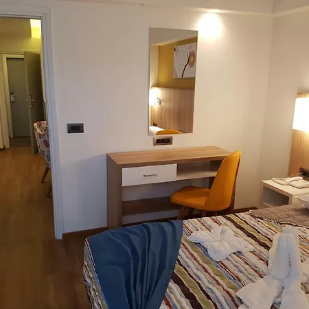 Sunny Days 4* Ixia (Rhodes)