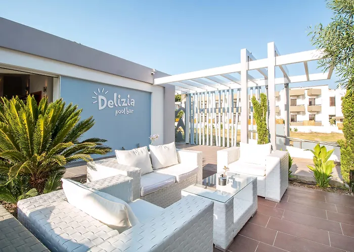 ホテル Sunny Days イキソス