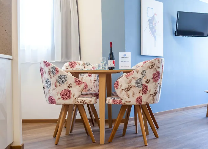 Sunny Days Ixia (Rhodes)